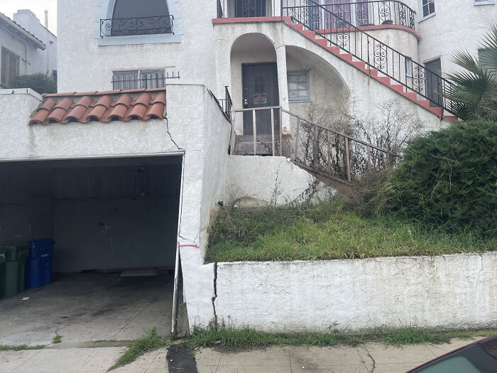 Dangerous-Structure-Fails-Pics