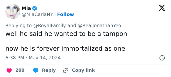 King Charles’ New Royal Portrait Brutally Roasted Online — 9 Funniest Comparisons King Charles’ New Royal Portrait Brutally Roasted Online — 9 Funniest Comparisons