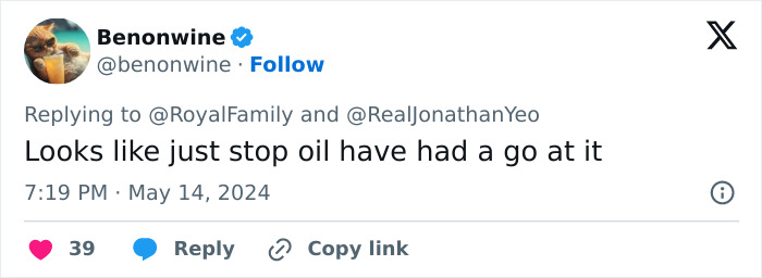 King Charles’ New Royal Portrait Brutally Roasted Online — 9 Funniest Comparisons King Charles’ New Royal Portrait Brutally Roasted Online — 9 Funniest Comparisons