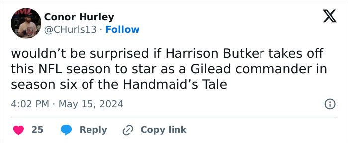 College Graduation Speech Sparks Handmaid&rsquo;s Tale Comparisons And Calls For NFL Star Boycotts