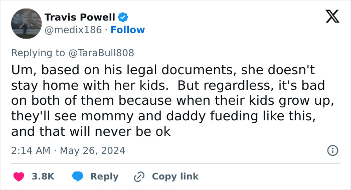 Ex-Husband Reveals Mom&rsquo;s Dark Past After Tearful B-Day Cake Video Went Viral