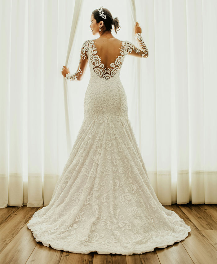 Bride Refuses To Wear BIL&rsquo;s Wife&rsquo;s Dress, Fears For Her Safety When He Becomes Unhinged