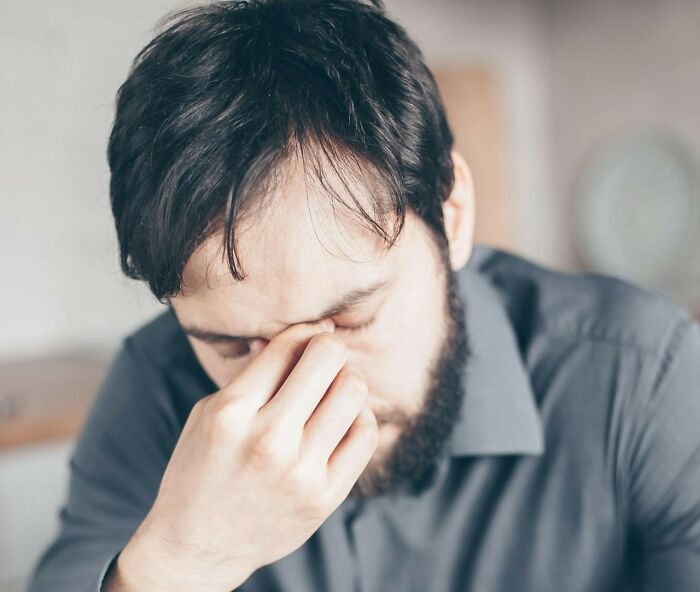 "The Check Engine Light Came On": 30 Body Changes People Experienced After Hitting 40