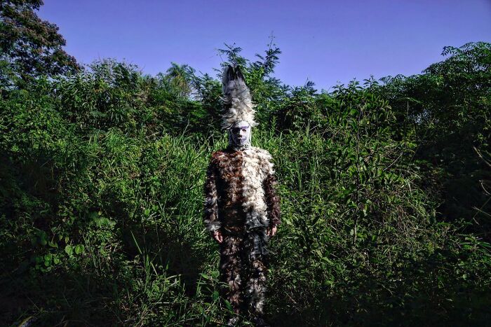 Daily Life In Paraguay Through The Lens Of Photographer Jorge Saenz (33 Pics)