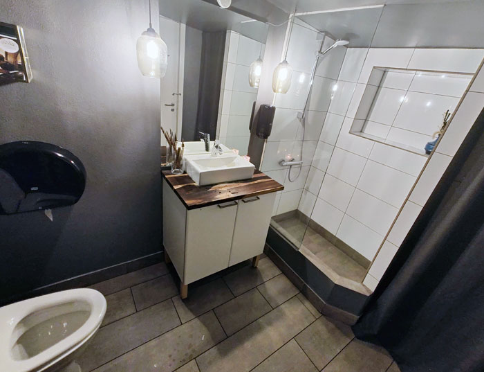 This Fancy Restaurant Has A Shower In Its Bathroom