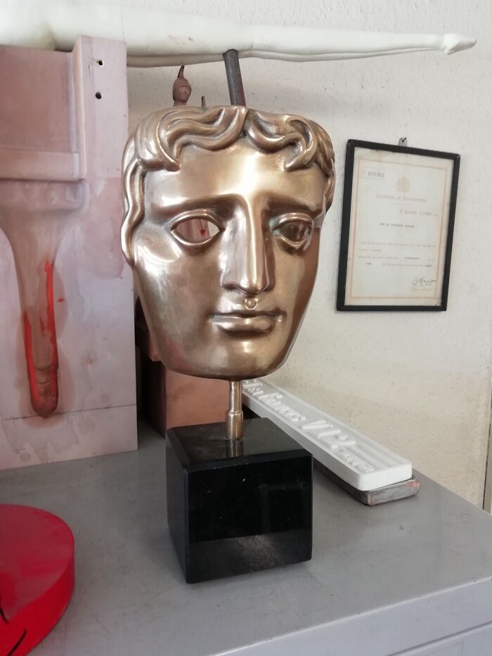 "Only 12 People Have Walked On The Moon. What's Something That Less People Have Done?" (30 Stories)