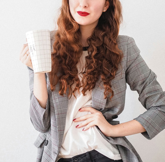 Boss Puts Company Under Fire After Enforcing An Impossible Change Workers Maliciously Comply With