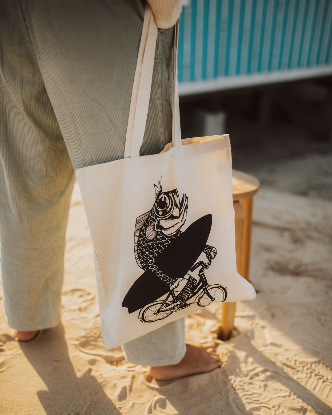 Riding The Waves Has Never Been So Inspiring - Meet Veerle Helsen And Her New Book &lsquo;Surf & Art&rsquo;