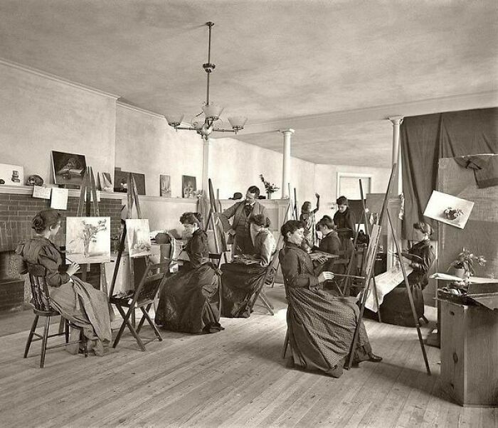 Women Painting At Easels In A Class At The Art Students League, Washington, D.c. Circa 1889