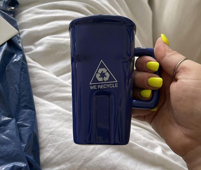 Turn Your Office Breaks Into A Funny Time With The Recycle Bin Coffee Mug