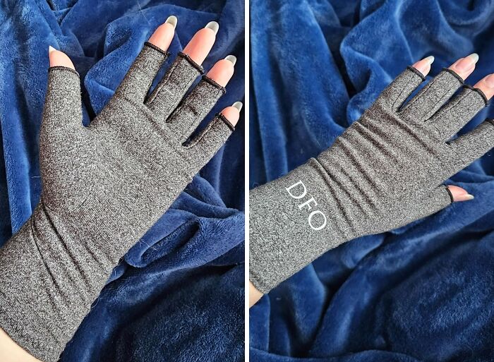  Arthritis Compression Gloves For Women & Men Are Said To Bring Much-Needed Relief To Inflamed Panda Paws 