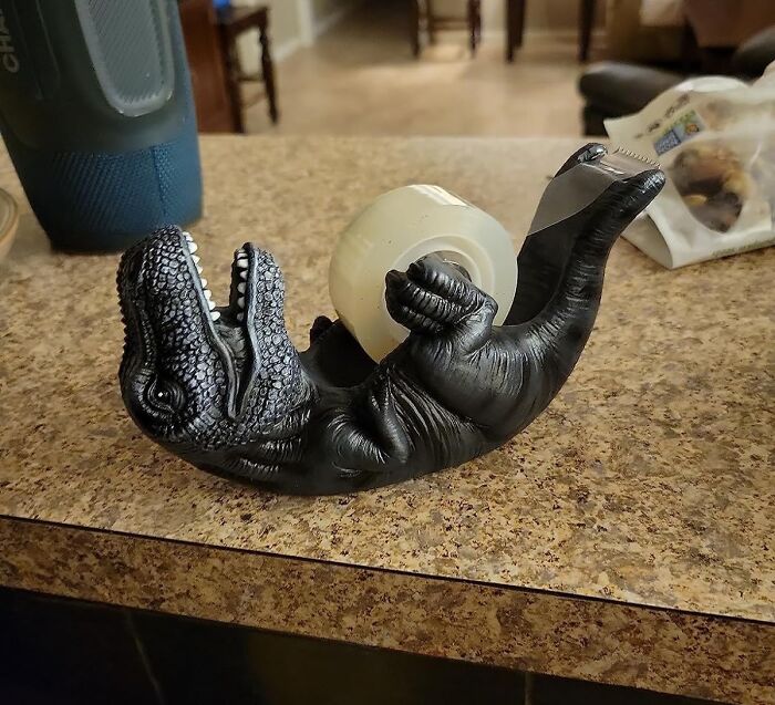 You Will Have A Roaring Time At Work With This T-Rex Tape Dispenser 