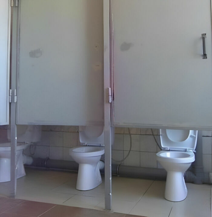 “You Had One Job” Design Fails (35 Pics)