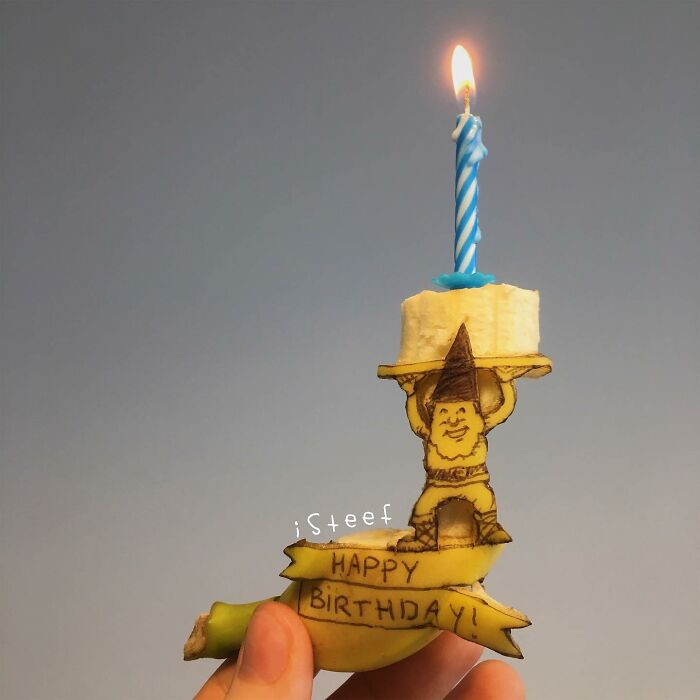 Turning Bananas Into Art, Stephan Brusche’s Whimsical Food Sculptures (Interview)