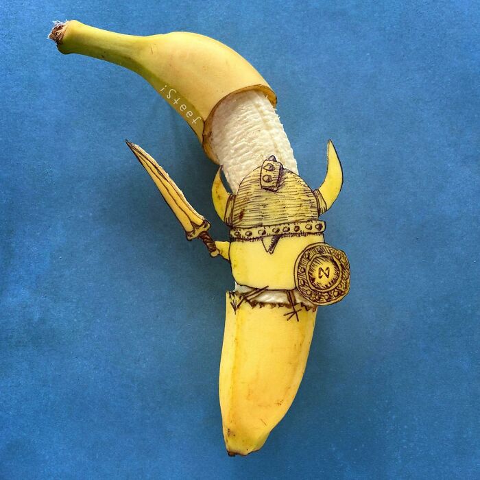 Turning Bananas Into Art, Stephan Brusche’s Whimsical Food Sculptures (Interview)