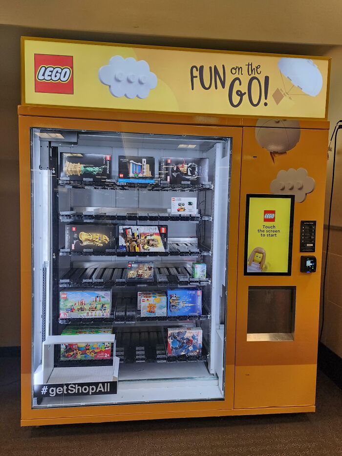 This Airport Vending Machine Sells LEGO Sets