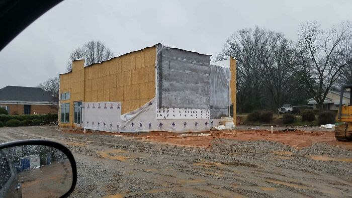 They Stopped Construction On The New Burger King In My Hometown Because The Building Is Backwards. They Put A Whole Building Up Backwards!