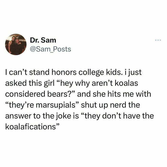 Text post about college students sharing a joke, illustrating students and young adults living the best and worst life.