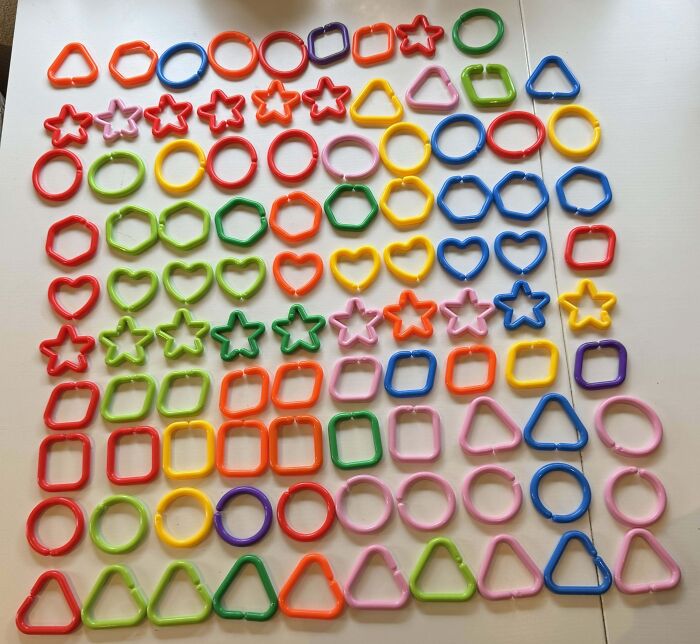 Ordered A Bag Of +100 Geometrical Chain Links For My Autistic Son To Replace His 1 Blue Square That He Lost