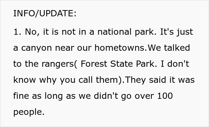 Guests Told To Pay $10 Entry Fee And Bring Chairs To Ridiculously Cheap Wedding, Call Couple Out