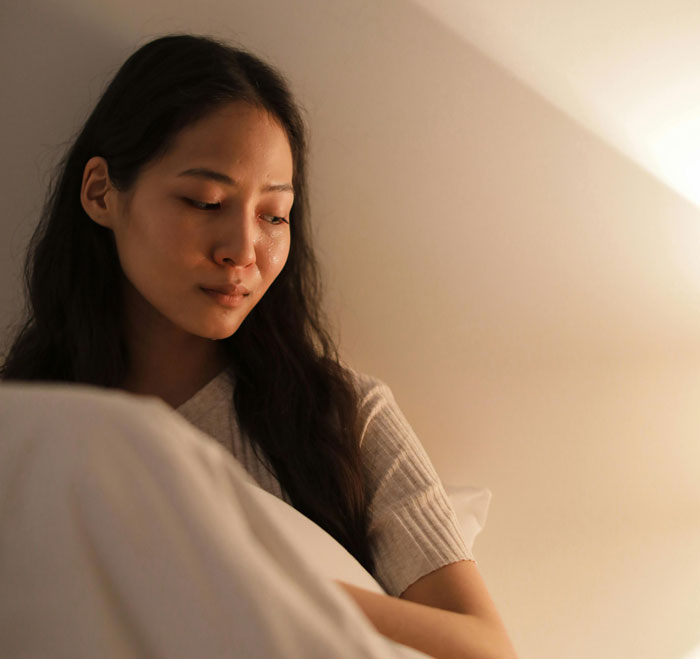 Mom Recovering From A C-Section Completely Loses It At Incompetent Husband Mom Recovering From A C-Section Completely Loses It At Incompetent Husband