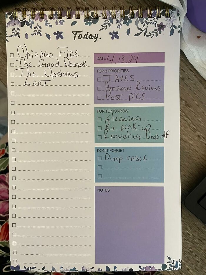 This To Do List Notepad Is Simple And Cute, Everything We Need In An Organisational Staple