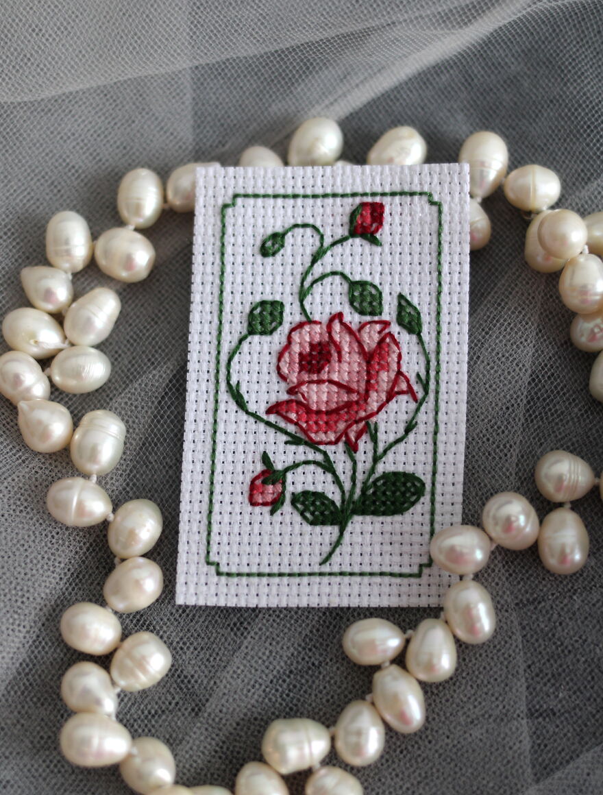 I Created A New Idea For Cross-Stitched Gift Tags (10 Pics)