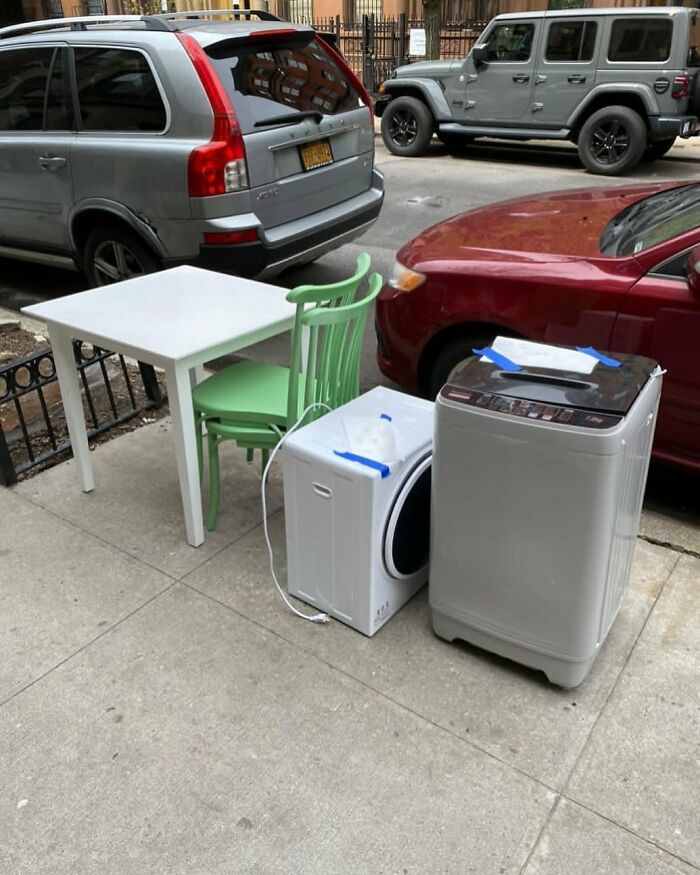 Amazing Little Bundle! 60 W 87 Washer Dryer Work!