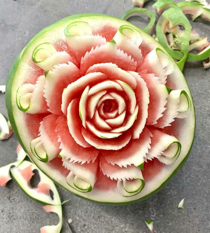 From Avocado To Art: The Magical World Of Daniele Barresi's Food Carvings (New Pics)