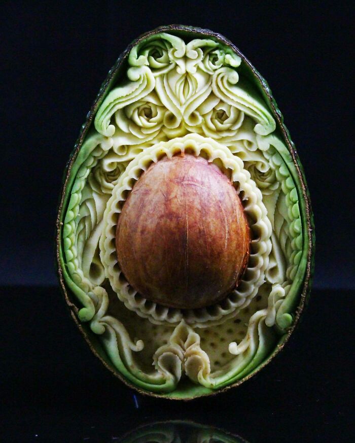 From Avocado To Art: The Magical World Of Daniele Barresi's Food Carvings (New Pics)