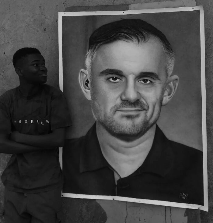 From Charcoal Sketches To Global Fame: The Remarkable Journey Of Dauda Abusali (32 Pics)