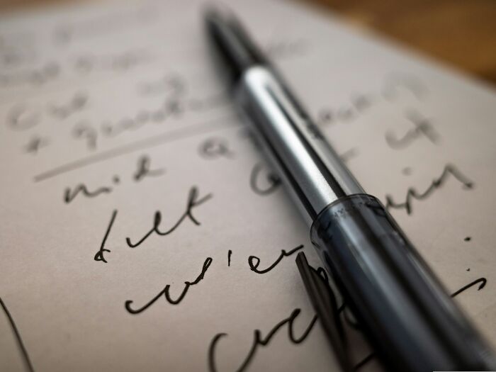 Hey Pandas, AITA For Not Telling My Friend I&rsquo;m Not Happy With Her New Relationship?