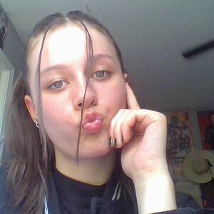 chloemcnease04 avatar