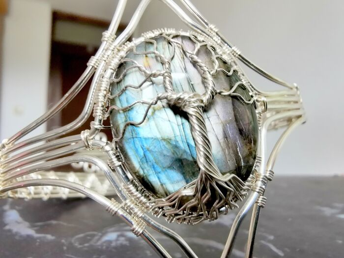 I Made An Elven Tree Armband With Labradorite Gemstone