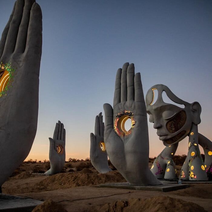 Larger-Than-Life Marvels: Exploring Daniel Popper's Monumental Sculptures