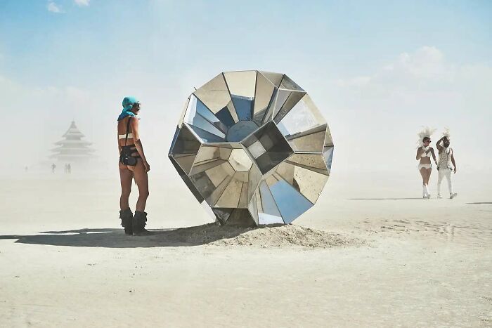 Meet The Fantastic Art Of Yelena Filipchuk And Serge Beaulieu