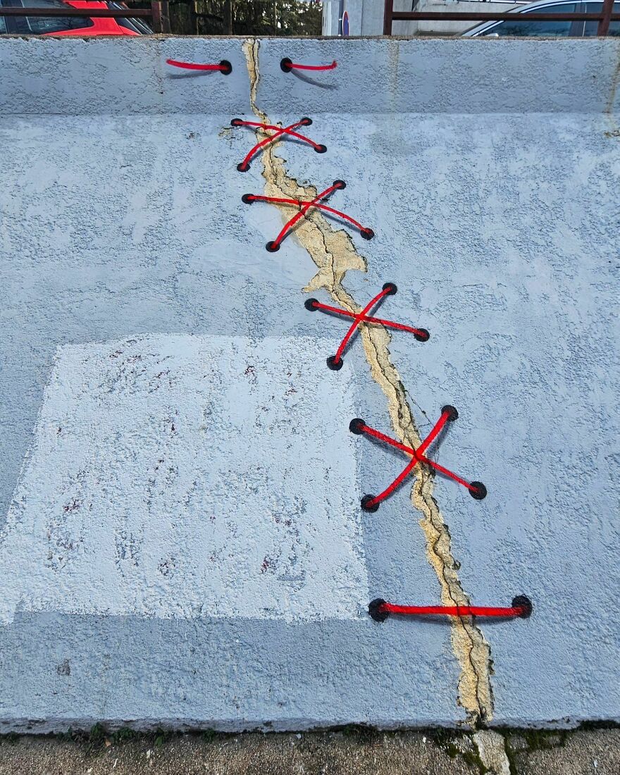 New Clever And Funny Interventions On The Streets Of France By Oakoak