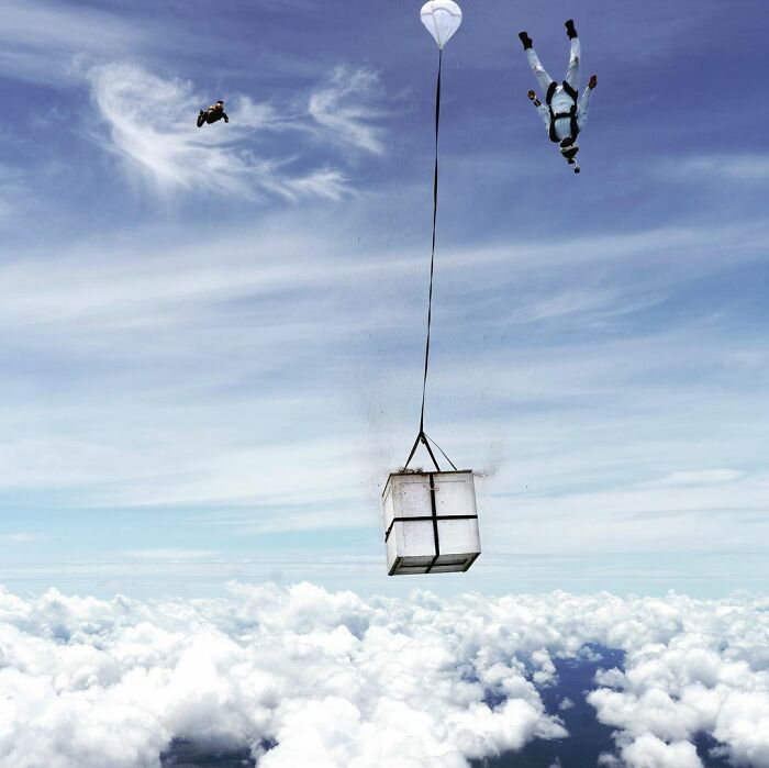 Man Sprinkles 100 Million Seeds Above Amazon Forest From 6,500 Feet Man Sprinkles 100 Million Seeds Above Amazon Forest From 6,500 Feet