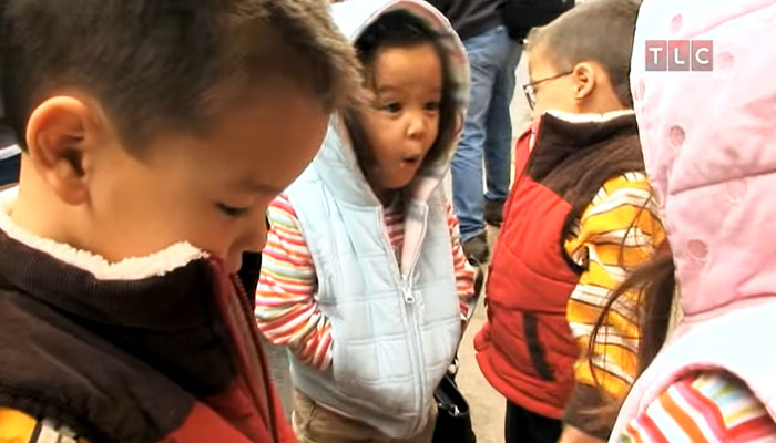 Kate Gosselin Shares Pic Of Sextuplets For Their 20th Birthday, But Fans Note Painful Implication