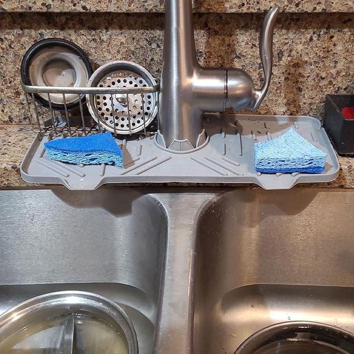  Silicone Dish Soap & Sponge Holder Mat : Even Spongebob Wouldn't Be Mad At Sitting On This Perch