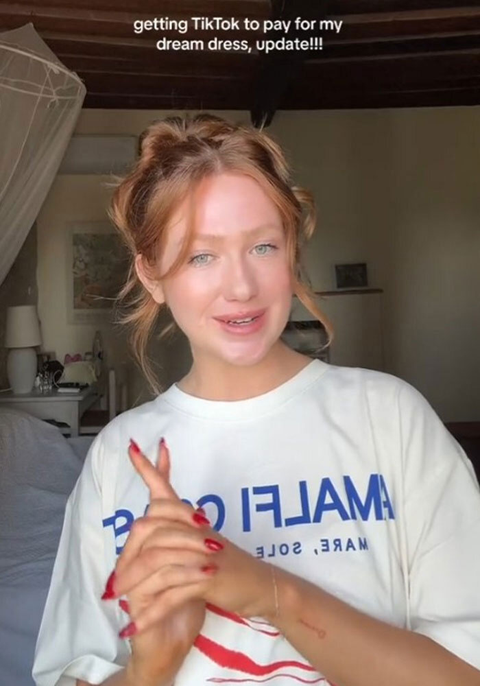 &ldquo;So Delusional&rdquo;: Woman Asks Internet To Help Her Buy The Dream Wedding Dress She Can&rsquo;t Afford