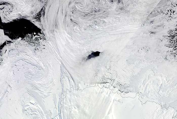 This State-Sized Hole In The Antarctic Baffled Experts For Decades&mdash;Now, The Mystery Is Solved 