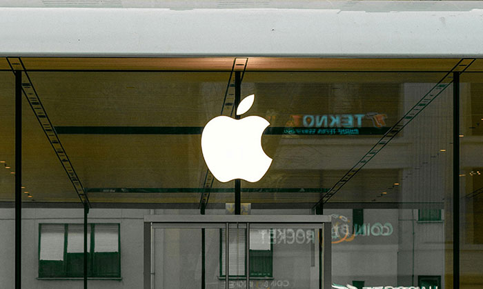 People Fume Over Apple&rsquo;s New iPad Pro Advertising Campaign, And Hugh Grant Is Among Them