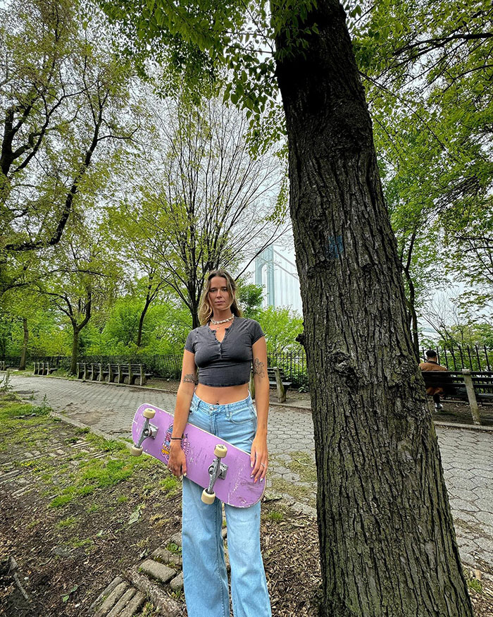 “Great Job Being Rude”: Female Skater Captures Moment She Gets “Mansplained” To “Great Job Being Rude”: Female Skater Captures Moment She Gets “Mansplained” To