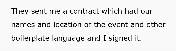 "They Want To Sue Me Now": Photographer Doesn't Show Up To Wedding "They Want To Sue Me Now": Photographer Doesn't Show Up To Wedding