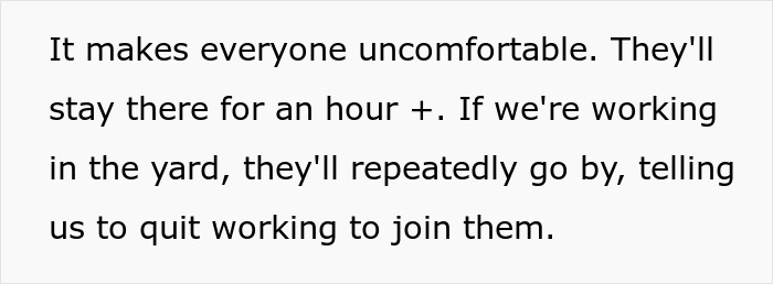 Lake Neighbors Keep Showing Up Uninvited, Woman Finally Loses It, Gets Called Rude Lake Neighbors Keep Showing Up Uninvited, Woman Finally Loses It, Gets Called Rude