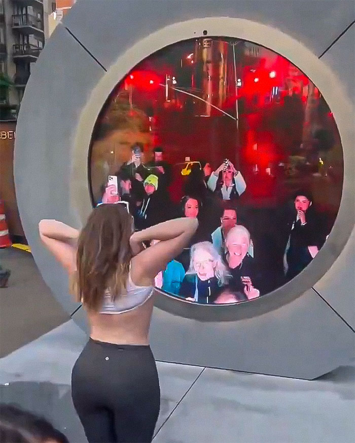 “This Is Why We Can’t Have Nice Things”: New Yorkers’ Rude Behavior Gets Dublin Portal Shut Down “This Is Why We Can’t Have Nice Things”: New Yorkers’ Rude Behavior Gets Dublin Portal Shut Down