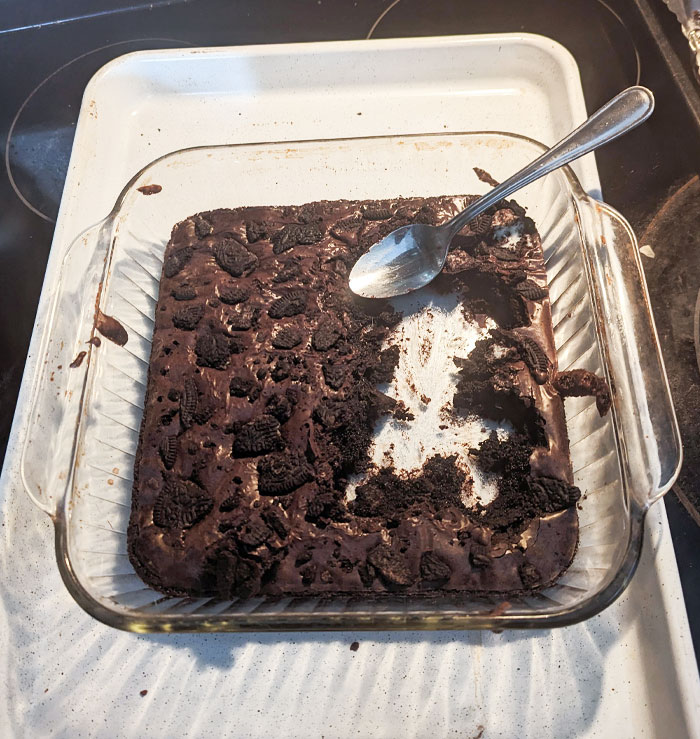 Daughter Ate The Center Of A Birthday Brownie