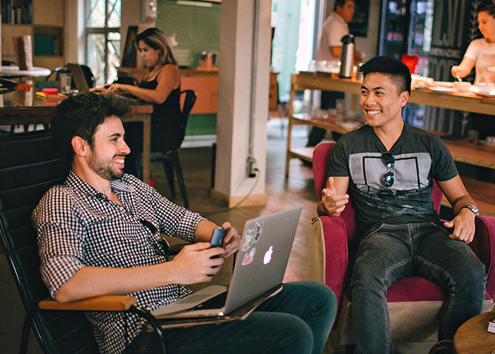 27 People Share The Biggest Scams In History That Are Still Up To This Day