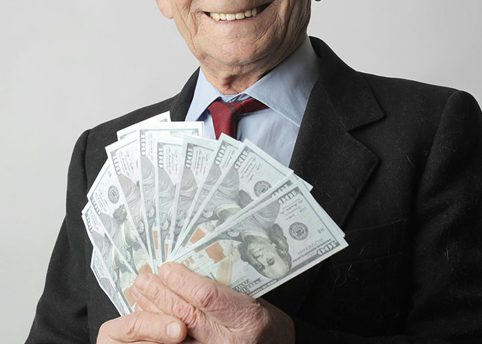 27 People Share The Biggest Scams In History That Are Still Up To This Day